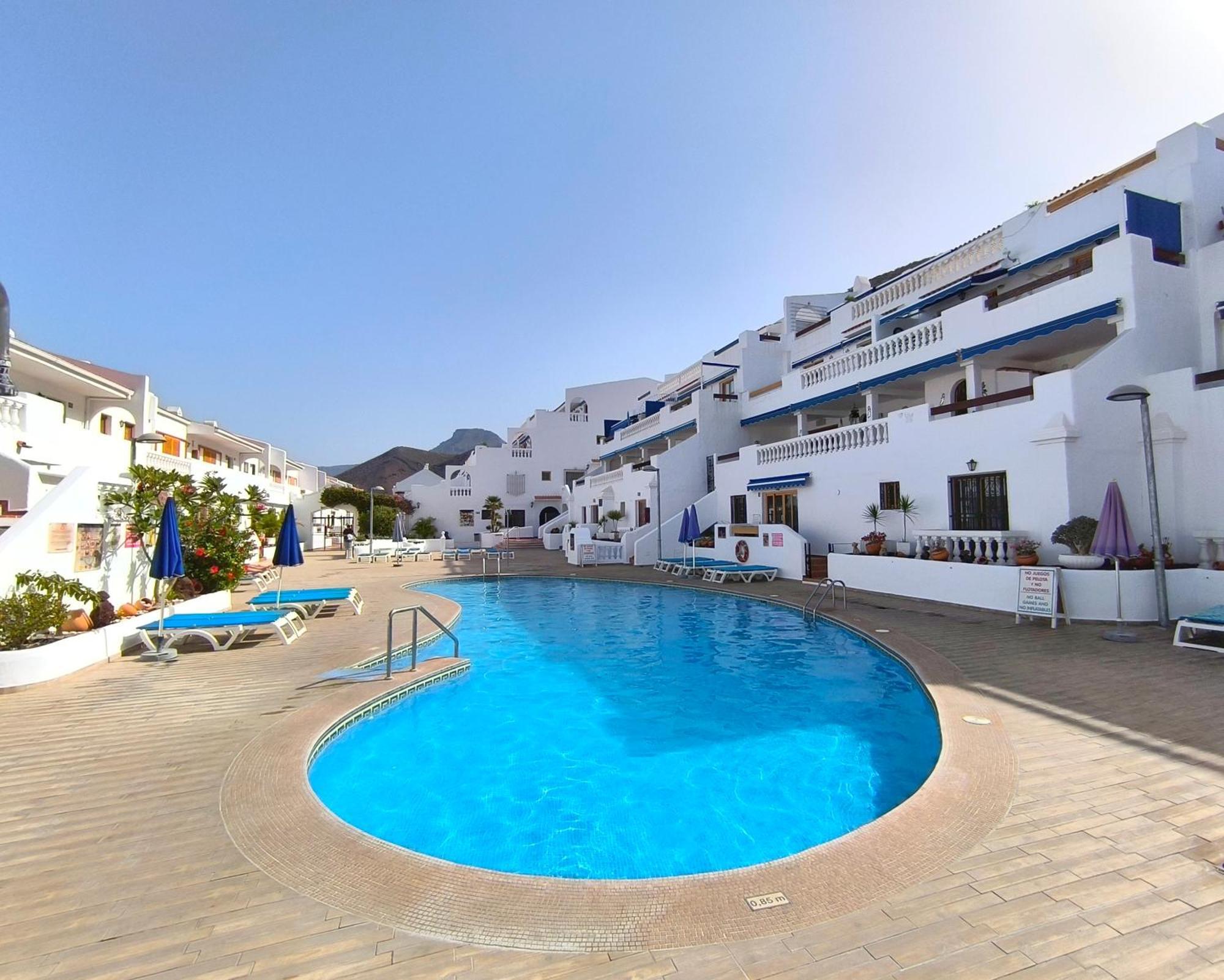 Cristianos - Breathtaking View, Ac, Heated Pool, Fibre Net